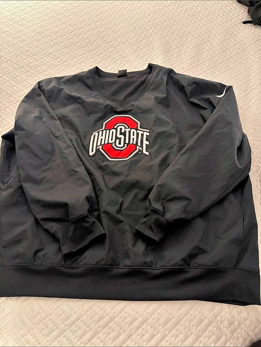 Nike Ohio State Buckeyes Nike V-Neck Pullover Windshirt V-Neck Pullover